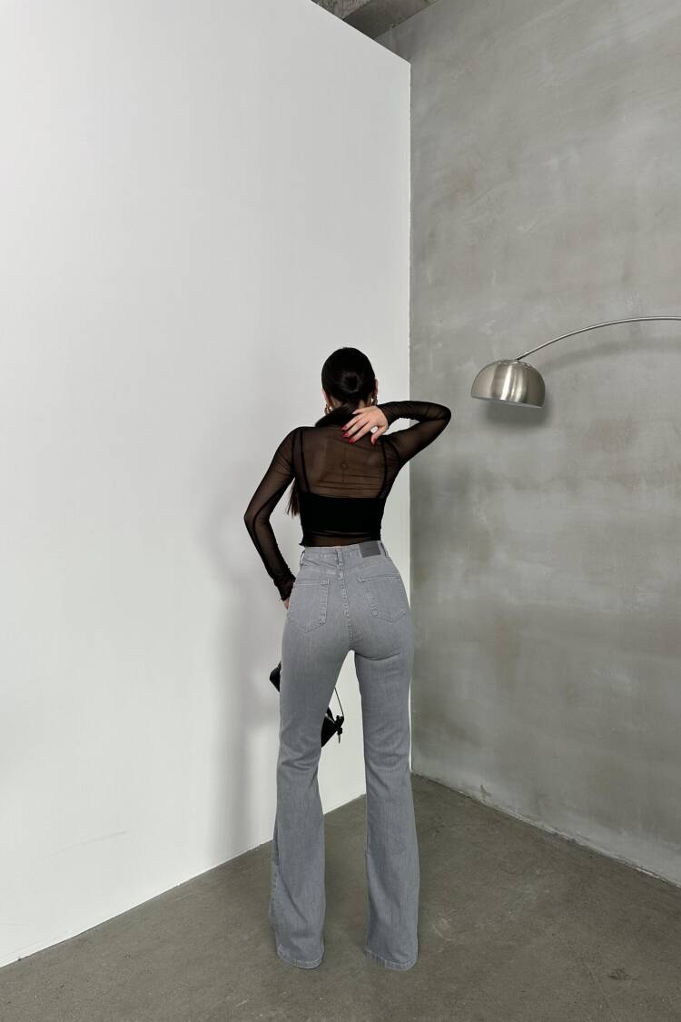 High Waist Slim Fit Spanish Leg LightFlare Jeans