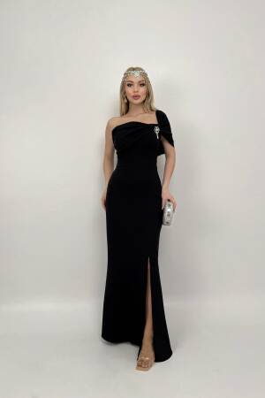 Dress With A Brooch On The Shoulder - Brand: Miss Janell - Women's Clothing Wholesale - Globality Store
