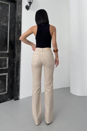 Women's High Waist Half Spanish Leg Antique Jeans - Brand: LACARINO - Women's Clothing Wholesale - Globality Store