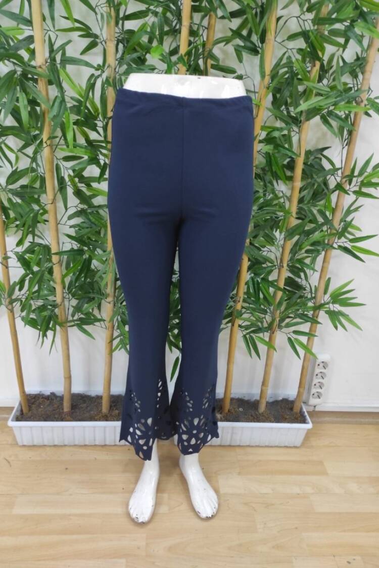 Women's High Waist Waistline Expanding Laser Floral Cut Detailed Imported Crepe Pants - Navy