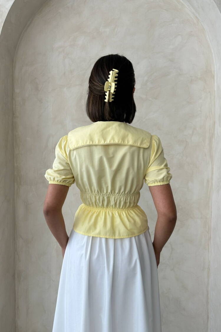 Collar Detailed Ruffle Shirt