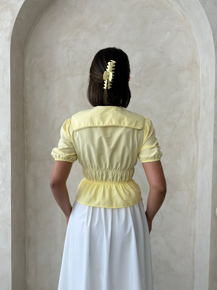 Collar Detailed Ruffle Shirt