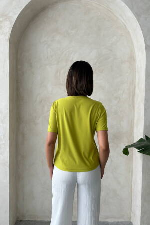 Pocket Detailed T-Shirt - Brand: Topshow - Women's Clothing Wholesale - Globality Store