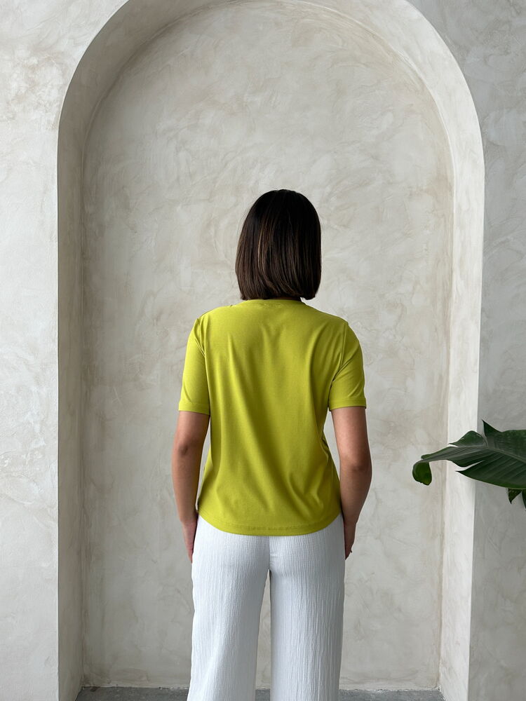 Pocket Detailed T-Shirt