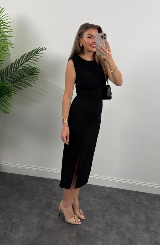Women's Strappy Sleeveless Waist Ruffle Slit Midi Janjan Crepe Dress - Black