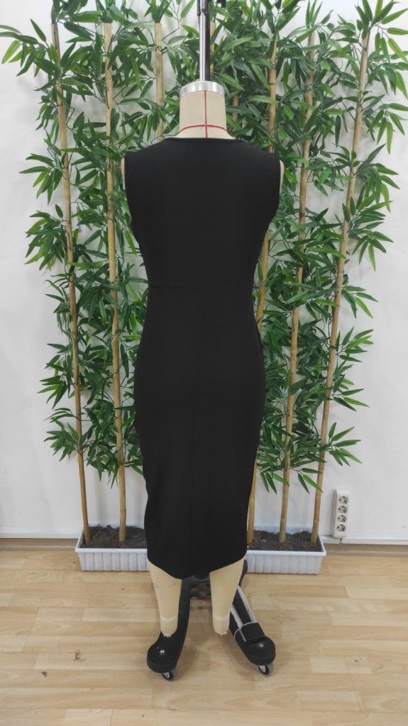 Women's Strappy Sleeveless Waist Ruffle Slit Midi Janjan Crepe Dress - Black