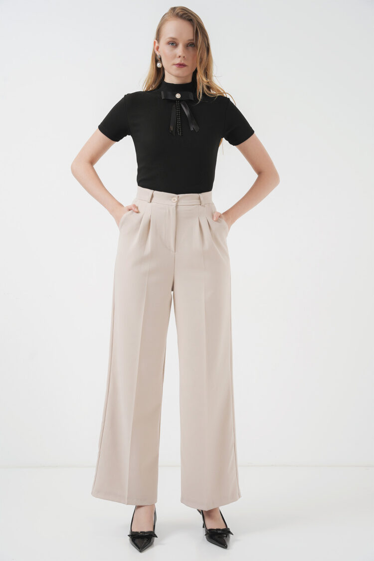 Collar Detailed Short Sleeve Blouse - Black