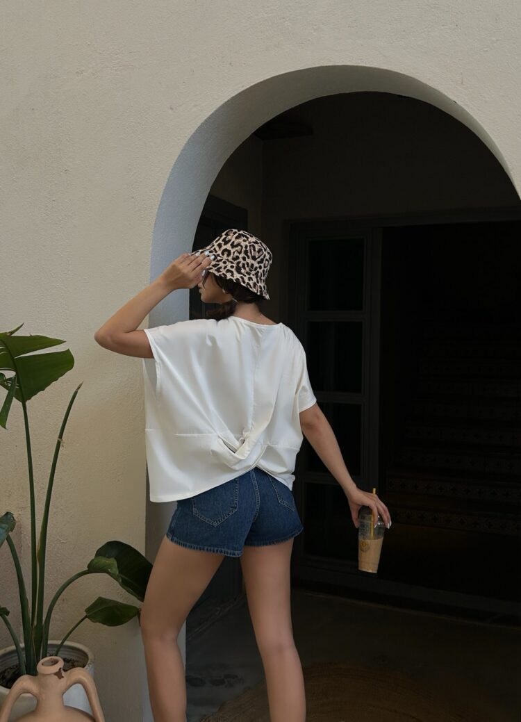 Design Combed Blouse WithBack Pattern 29113