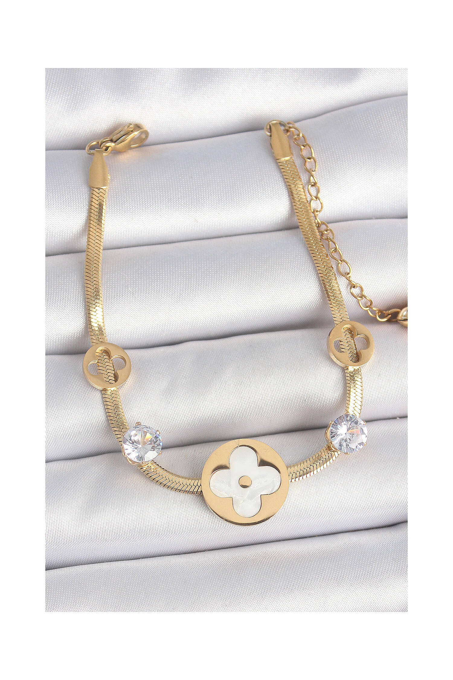 316l Steel Gold Color Italian Chain White Enameled Clover Model Zircon Stone Detailed Women's Bracelet - Brand: Ebijuteri - Women's Clothing Wholesale - Globality Store