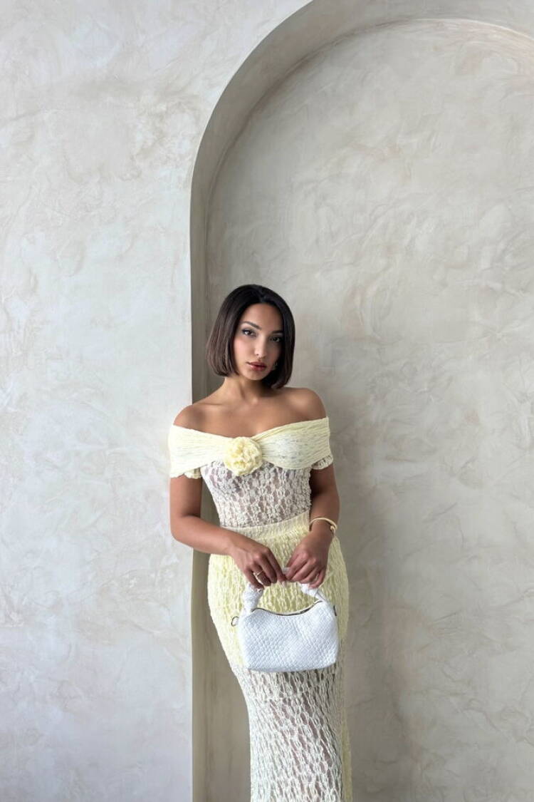 Rose Detailed Lace Blouse