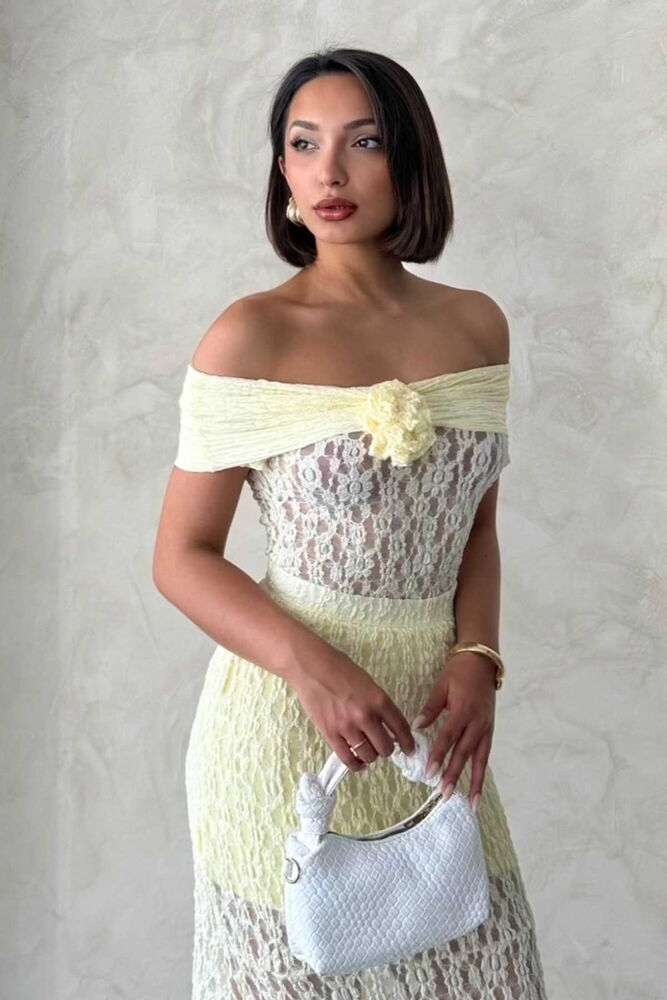 Rose Detailed Lace Blouse - Brand: Topshow - Women's Clothing Wholesale - Globality Store
