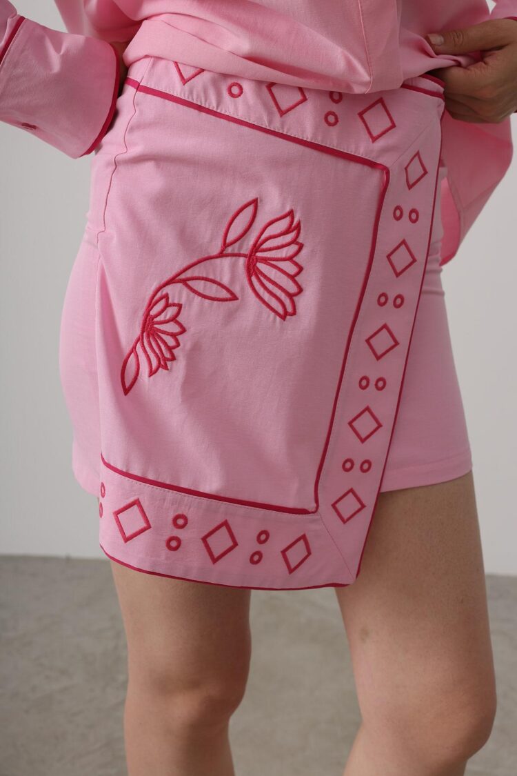 Embroidery Detailed Skirt Set
