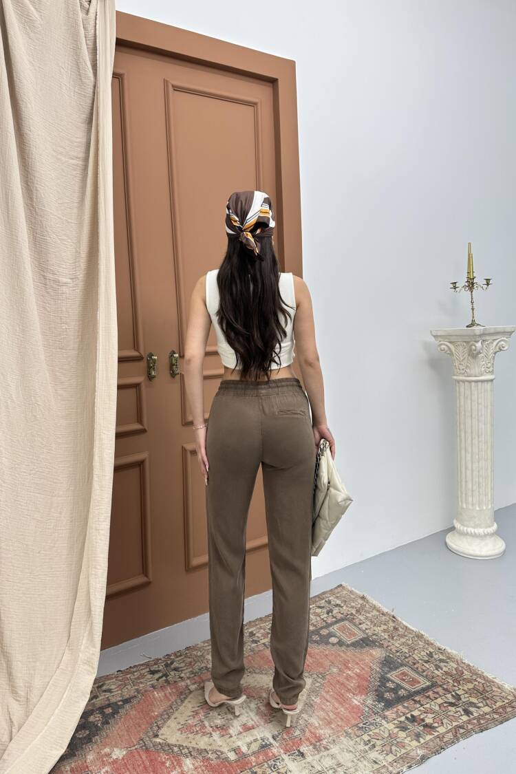 Women's Elastic Waist Slim Leg Coffee Jogger Pants