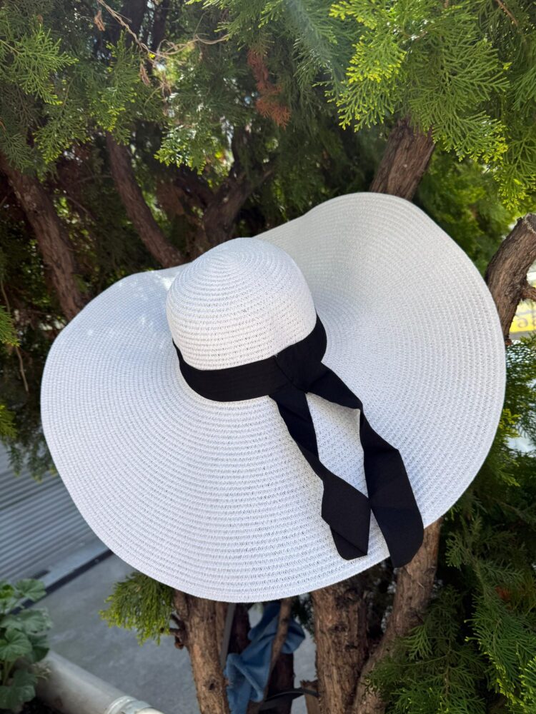 Wide Straw Hat With Belt - Brand: Axesoire - Women's Clothing Wholesale - Globality Store