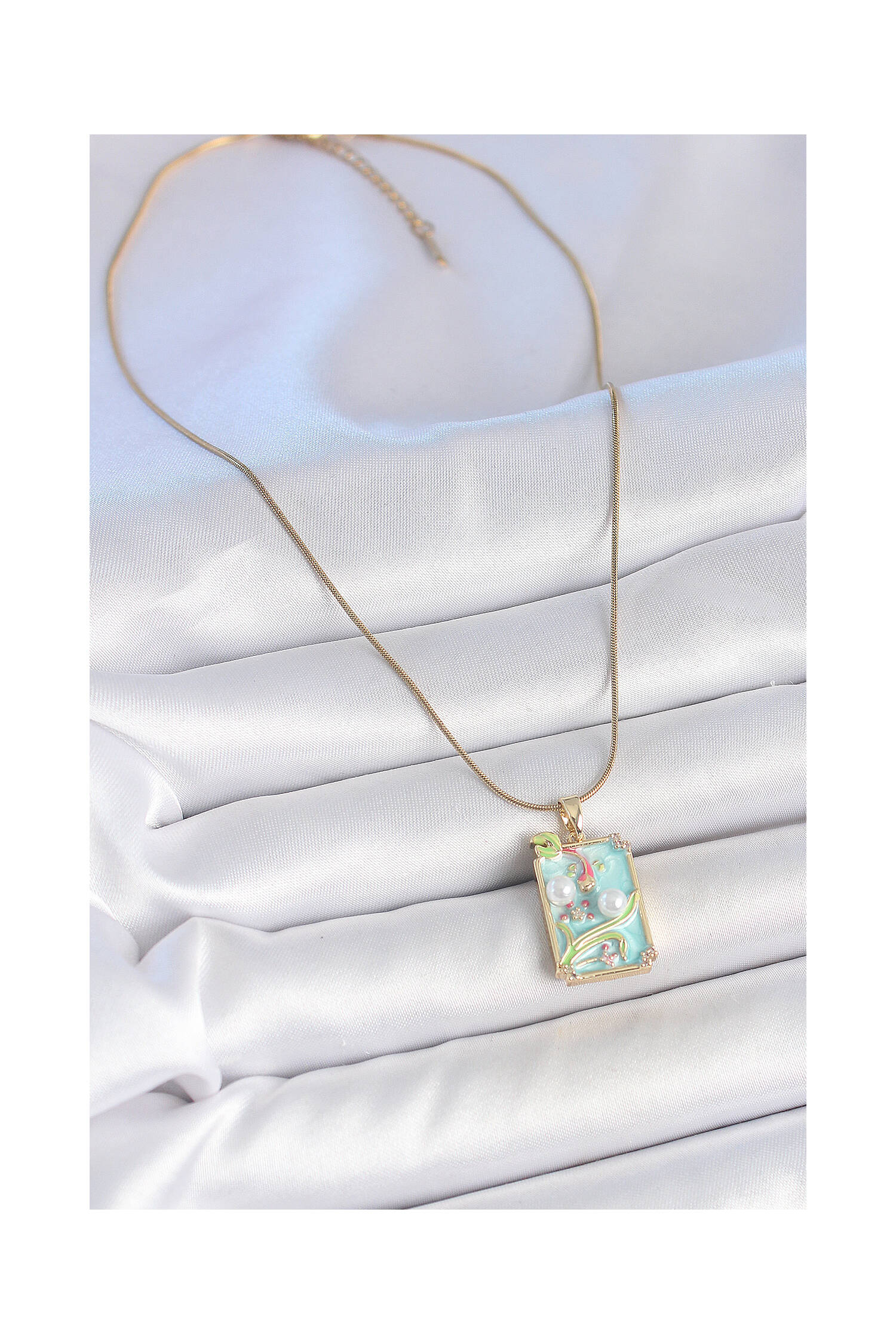 316l Steel Gold Color Chain Blue Enameled Pearl Flower Embroidered Portrait Model Women Necklace - Brand: Ebijuteri - Women's Clothing Wholesale - Globality Store