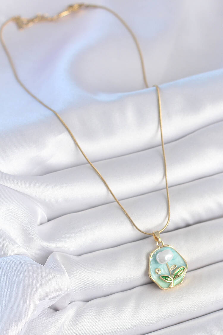 316l Steel Gold Color Chain Blue Flower Embroidered Pearl Embroidered Portrait Model Women Necklace