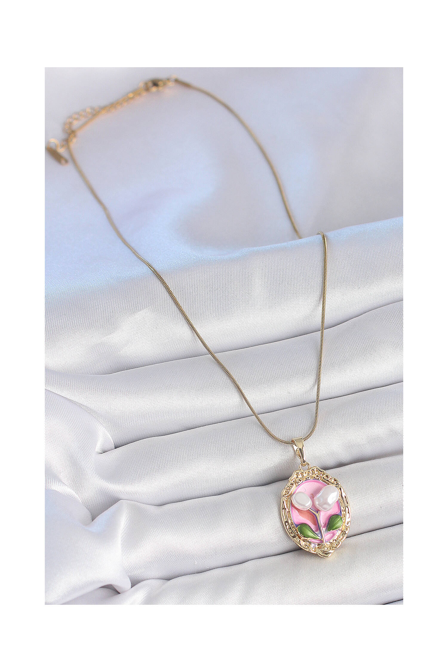 316l Steel Gold Color Chain Pink Enameled Pearl Flower Embroidered Portrait Model Women Necklace - Brand: Ebijuteri - Women's Clothing Wholesale - Globality Store