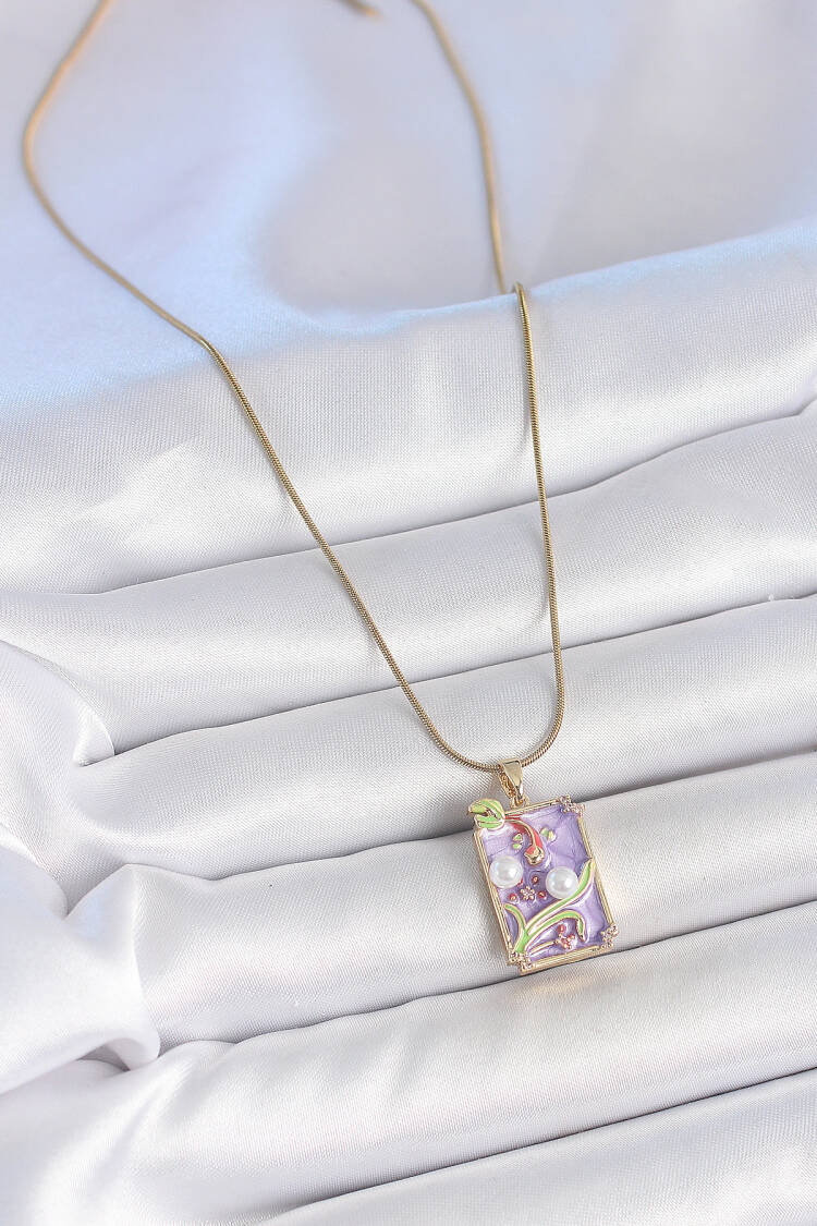 316l Steel Gold Color Chain Purple Enameled Pearl Flower Embroidered Portrait Model Women Necklace
