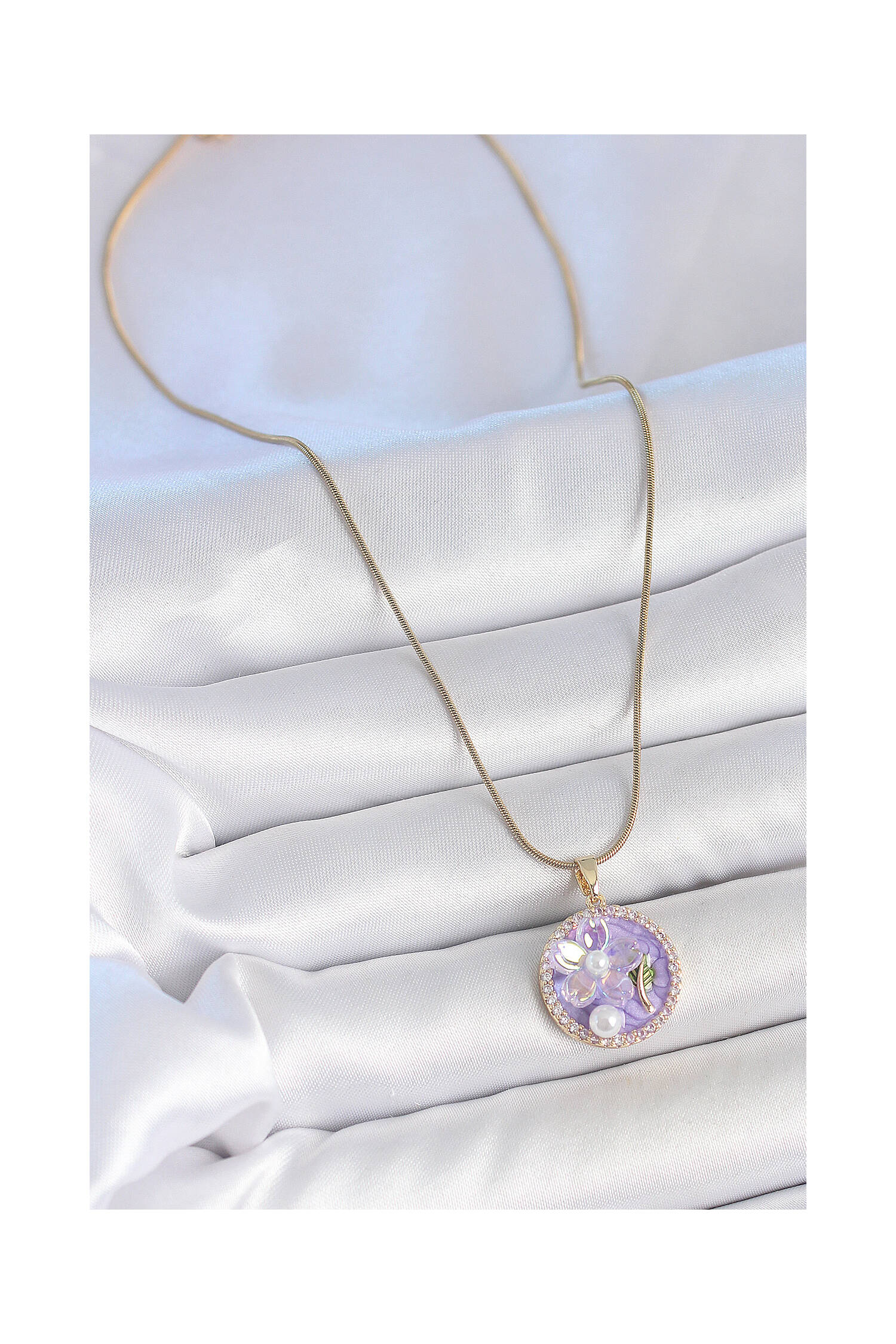 316l Steel Gold Color Chain Zircon Stone Purple Enamel Flower Embroidered Pearl Detail Portrait Model Women Necklace - Brand: Ebijuteri - Women's Clothing Wholesale - Globality Store