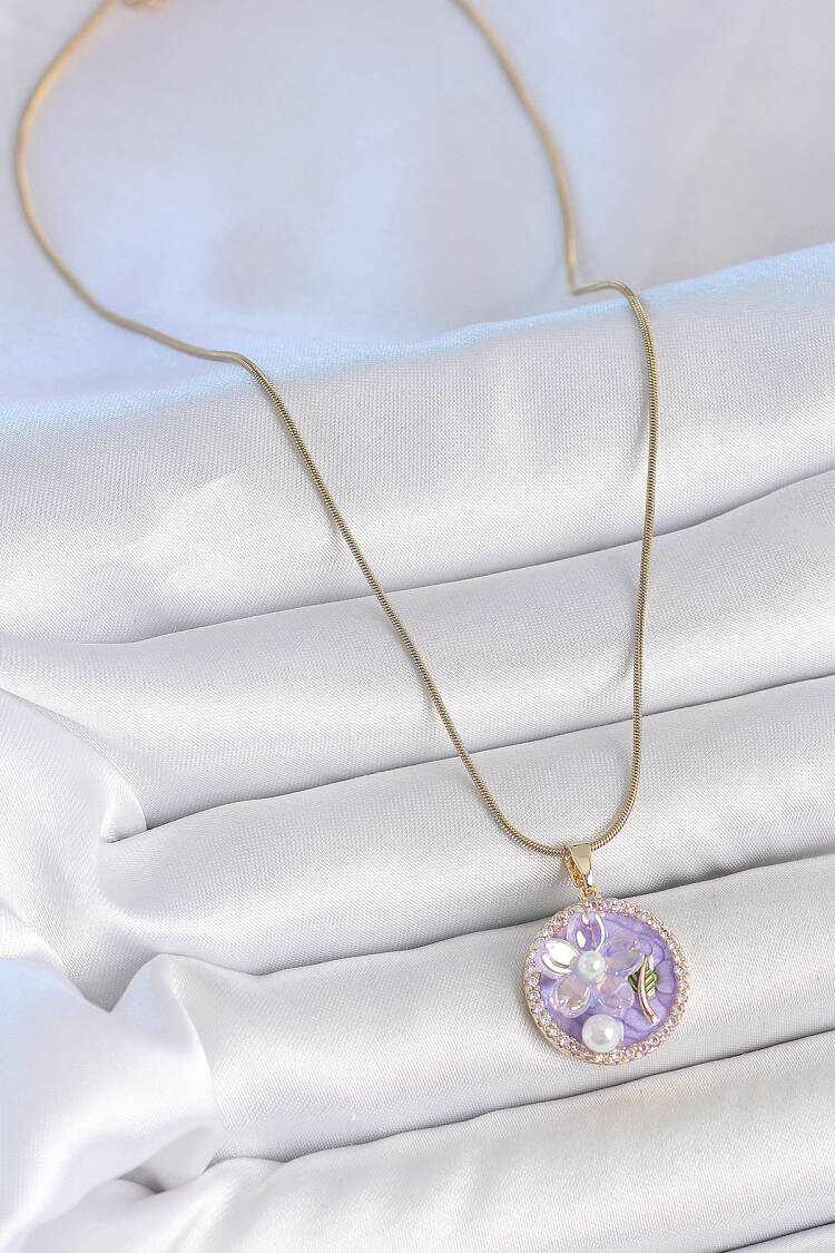 316l Steel Gold Color Chain Zircon Stone Purple Enamel Flower Embroidered Pearl Detail Portrait Model Women Necklace