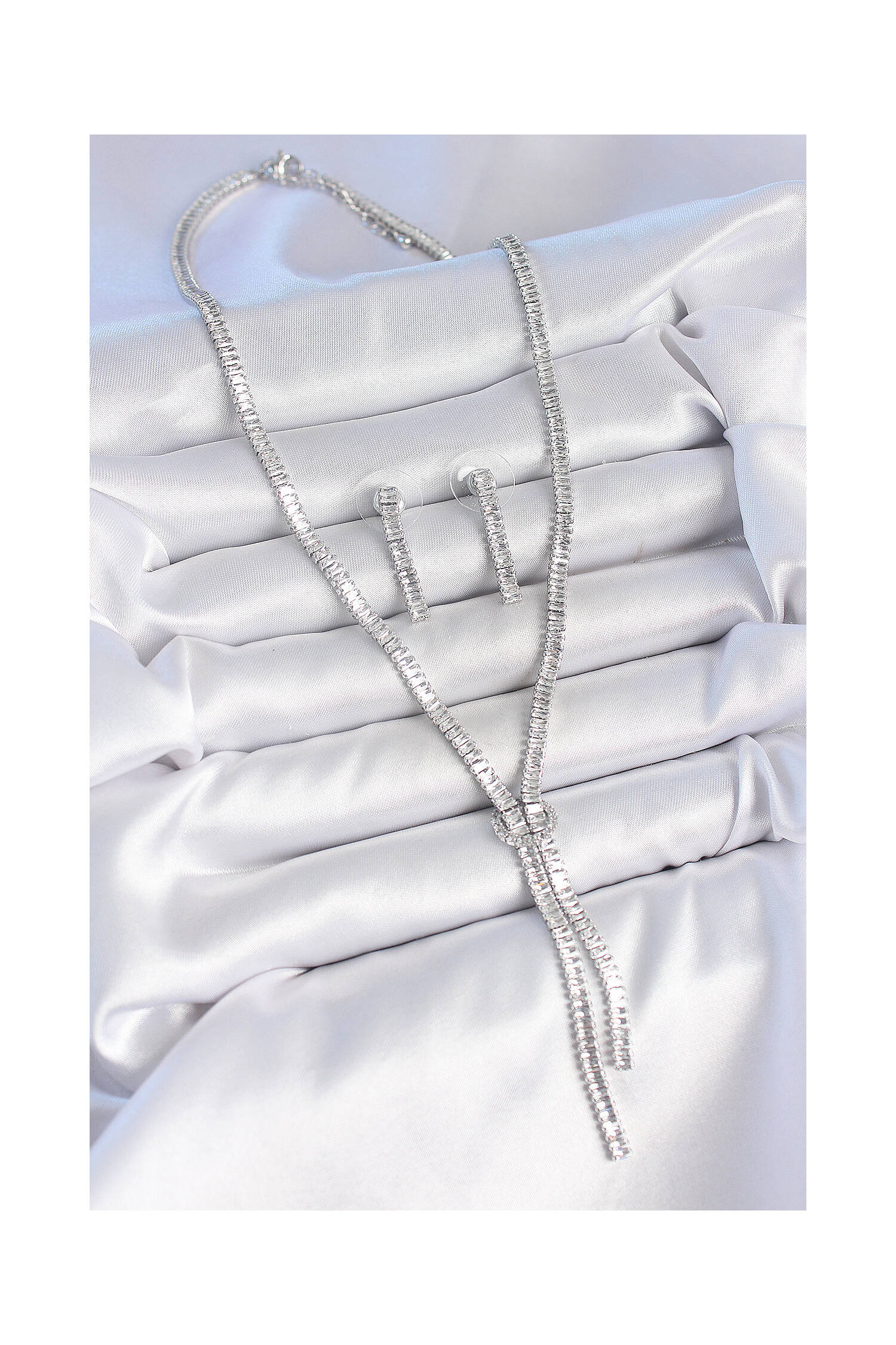 Brass Silver Color Waterway Zircon Stone Viping Series Women Necklace Set - Brand: Ebijuteri - Women's Clothing Wholesale - Globality Store
