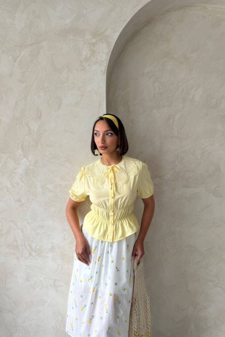Collar Detailed Ruffle Shirt