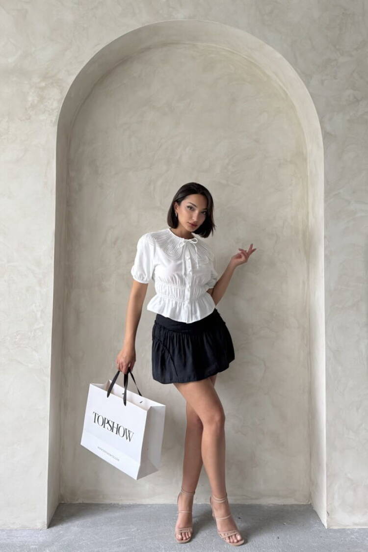 Collar Detailed Ruffle Shirt