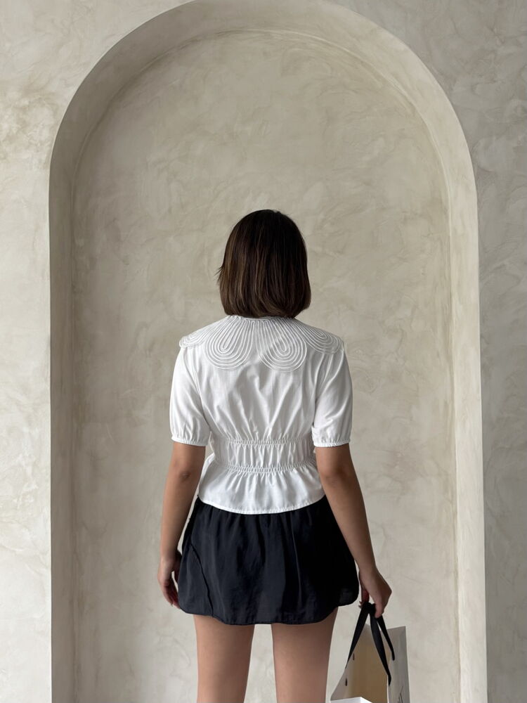 Collar Detailed Ruffle Shirt