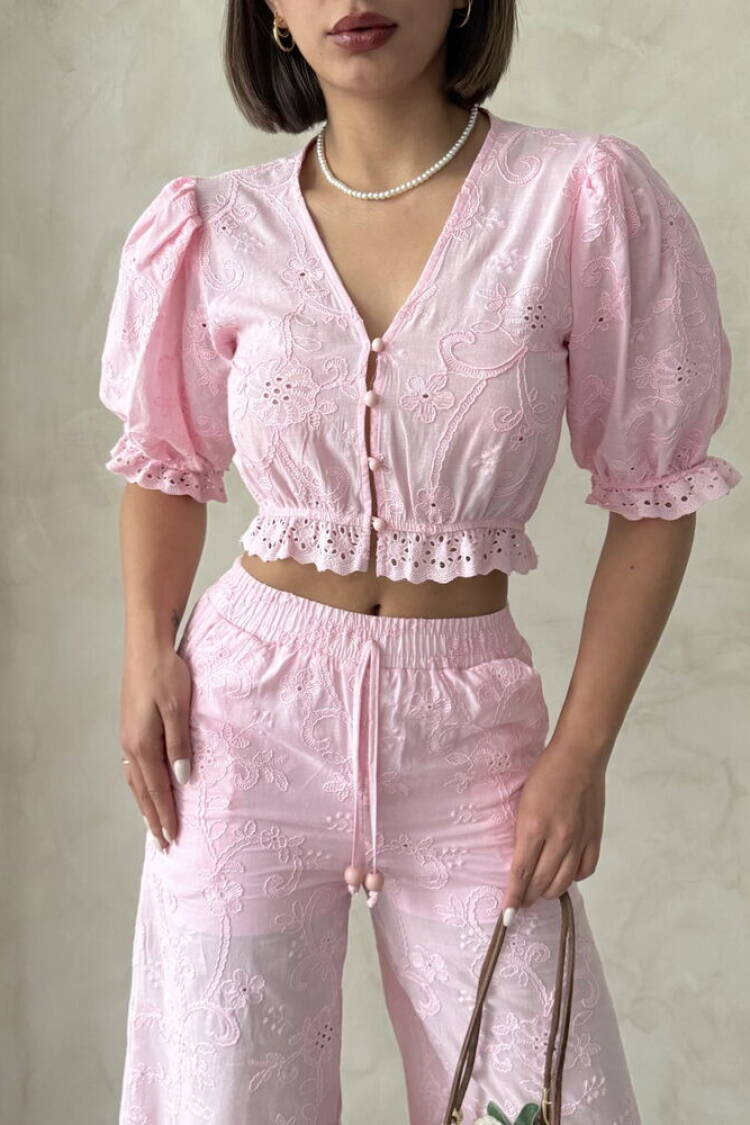 Floral Detailed Embroidered Blouse
