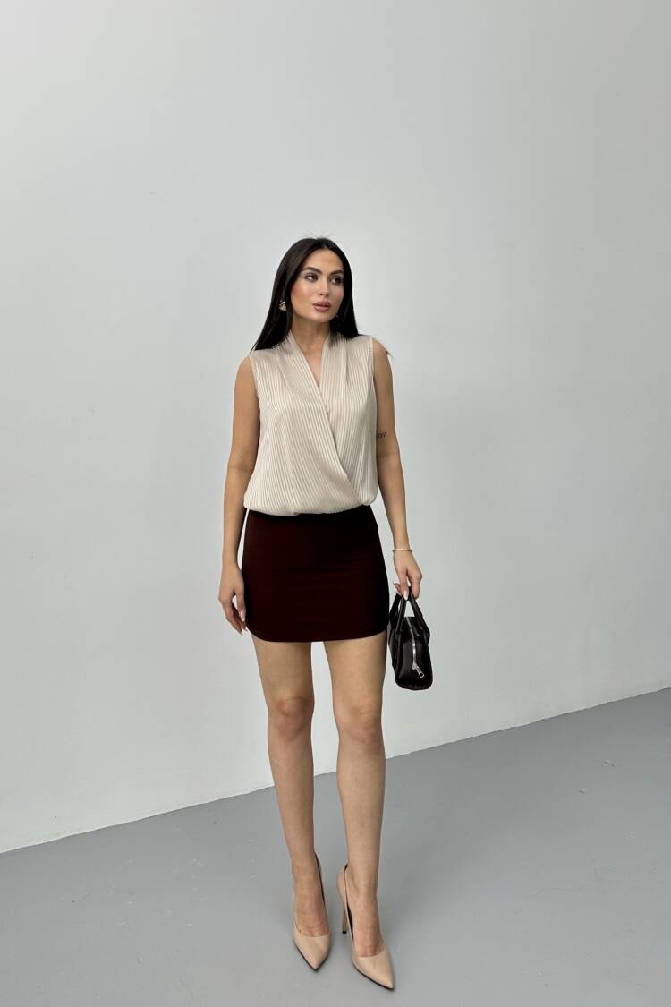 Double Breasted Zero Sleeve Blouse