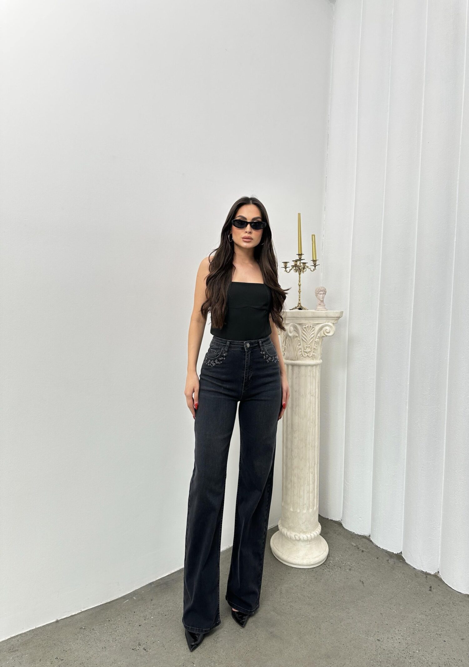 High Waist Pocket Stone Embroidery DetailedJeans - Brand: LACARINO - Women's Clothing Wholesale - Globality Store