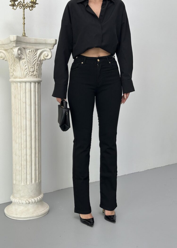 High Waist Belt Buckle Detailed Half Spanish LegJeans