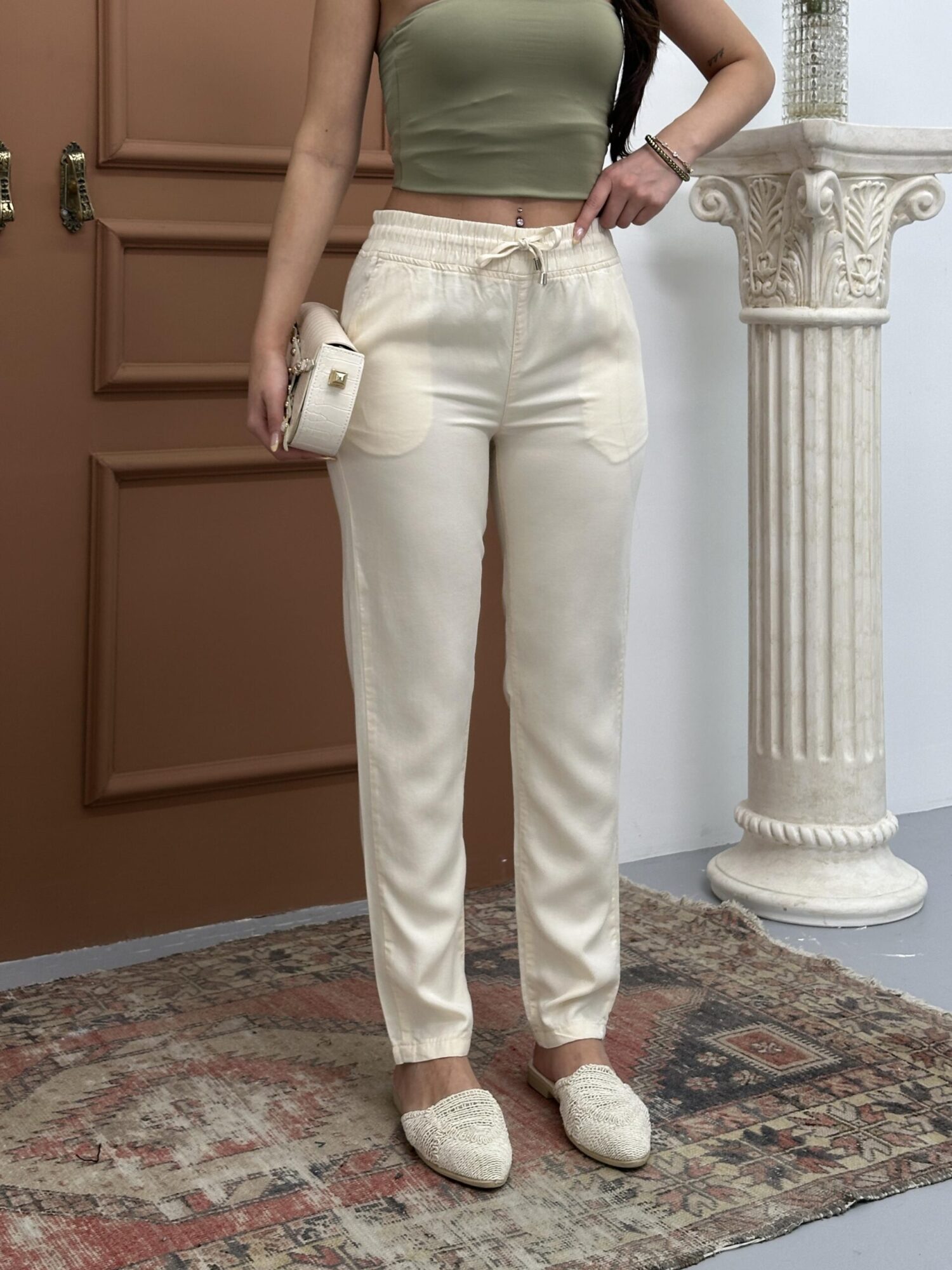 Elastic Waist JoggerPants - Brand: LACARINO - Women's Clothing Wholesale - Globality Store