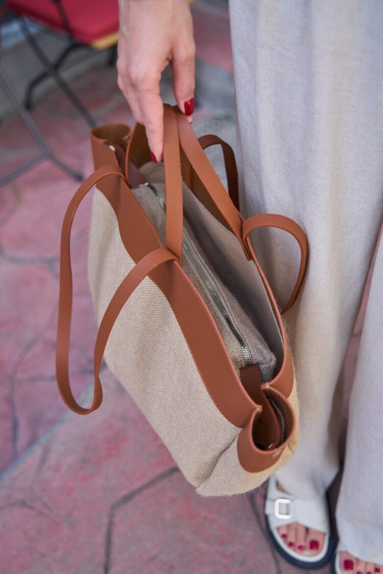 Contrast Tote Bag