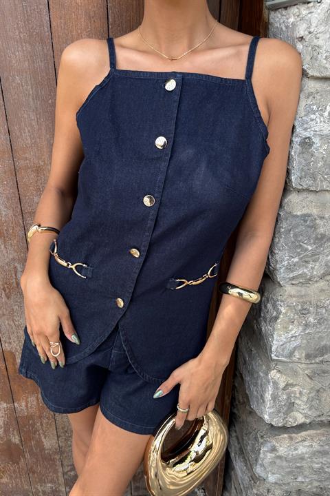 Gold Accessory And Buttoned Shorts Suit