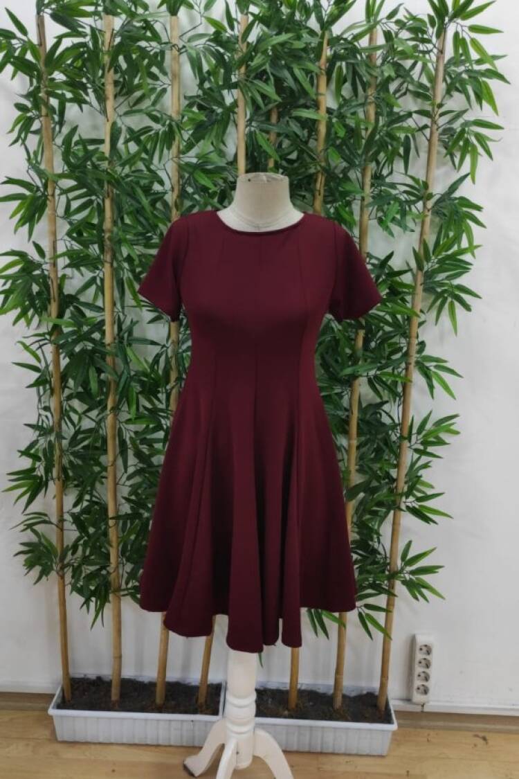 Women's Short Sleeve Kilos Imported Crepe Dress - Burgundy