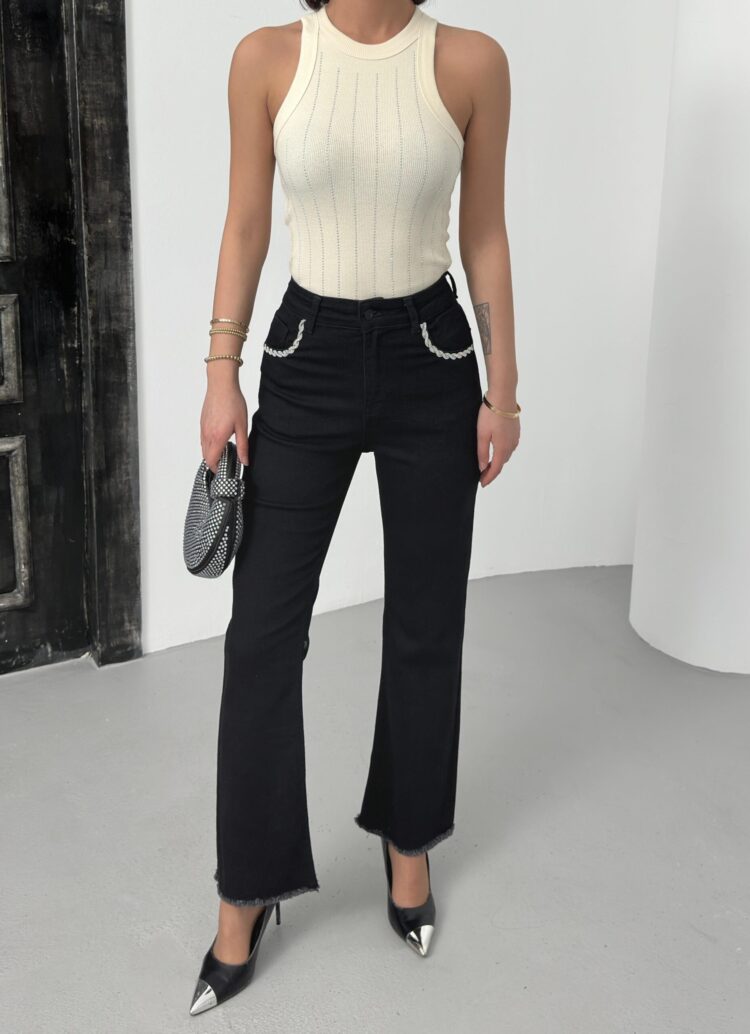 High Waist Leg Front Pocket DetailedJeans