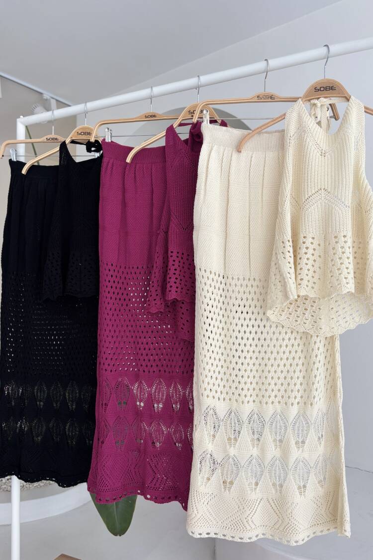 Openwork Set With Back Neckline