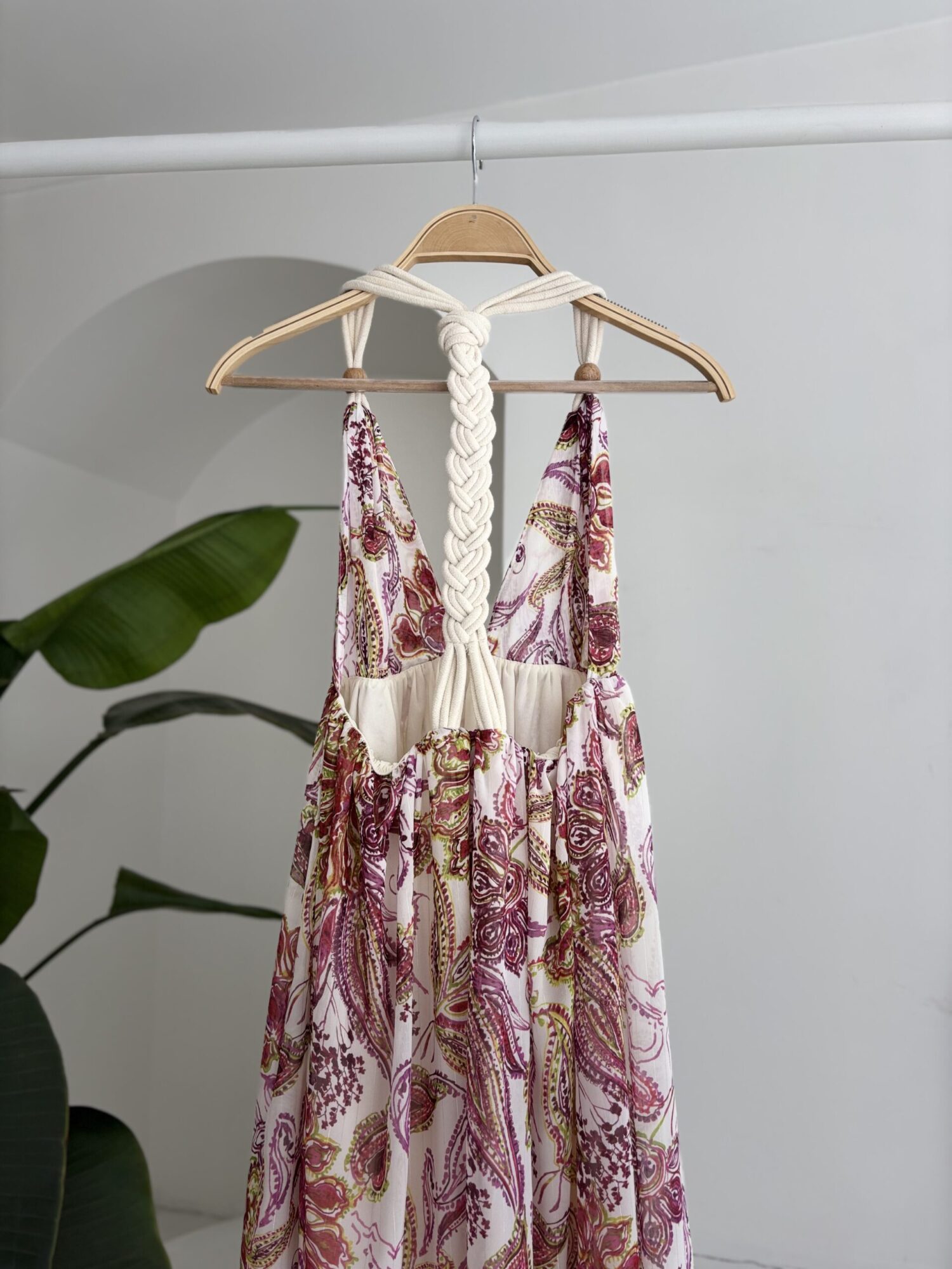 Amelia Backless Chiffon Dress - Image 17
