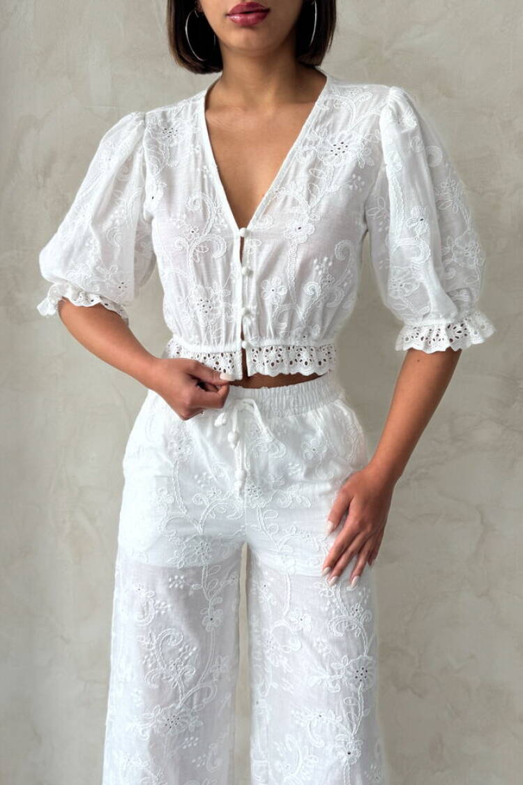 Floral Detailed Embroidered Blouse