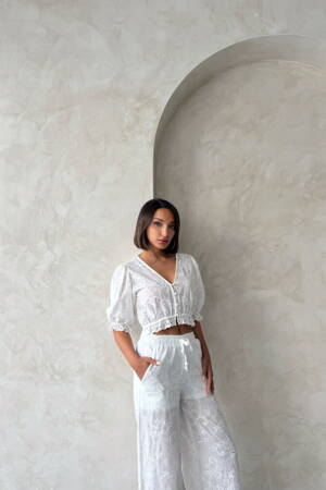Floral Detailed Embroidered Blouse - Brand: Topshow - Women's Clothing Wholesale - Globality Store
