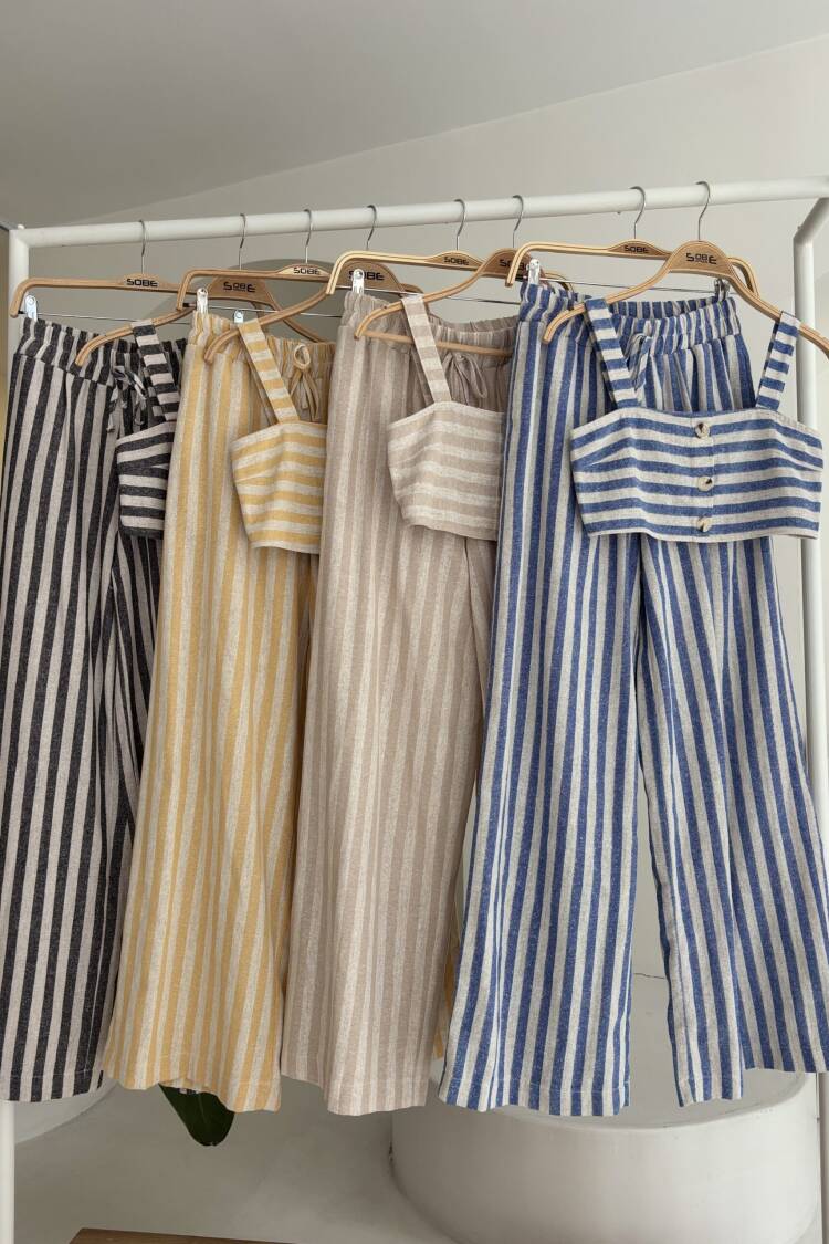 Karolina Linen Suit