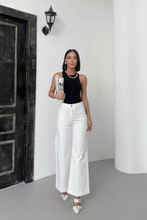 Front Pocket Detailed Jeans - Brand: XLove - Women's Clothing Wholesale - Globality Store