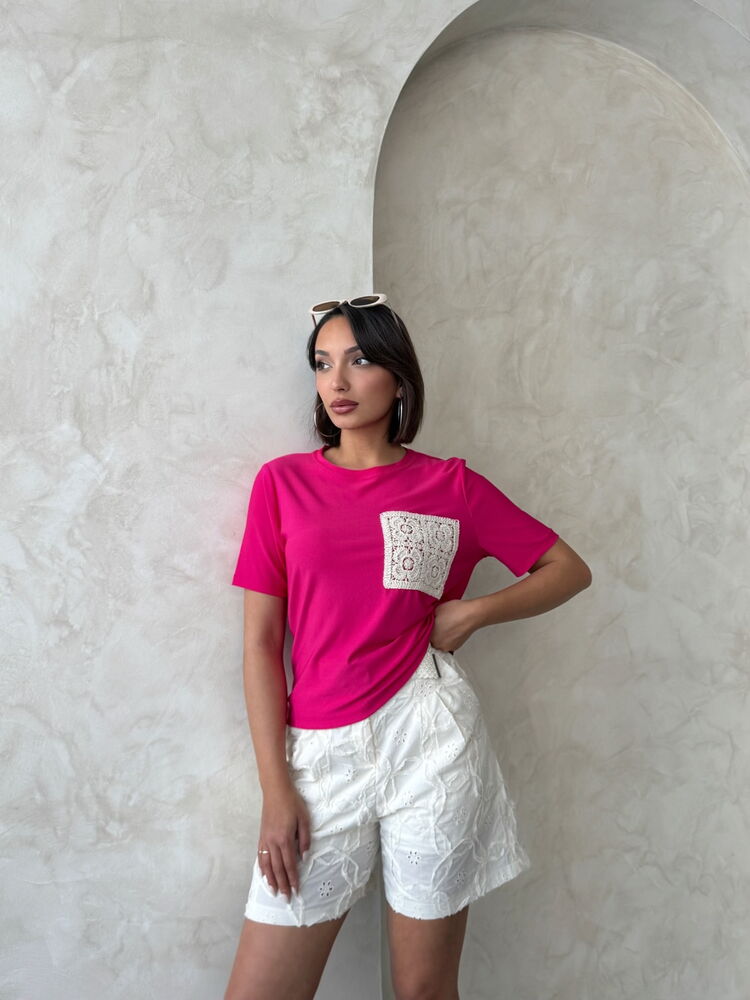 Pocket Detailed T-Shirt