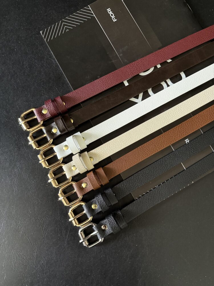 Slim Women's Belt With Square Buckle