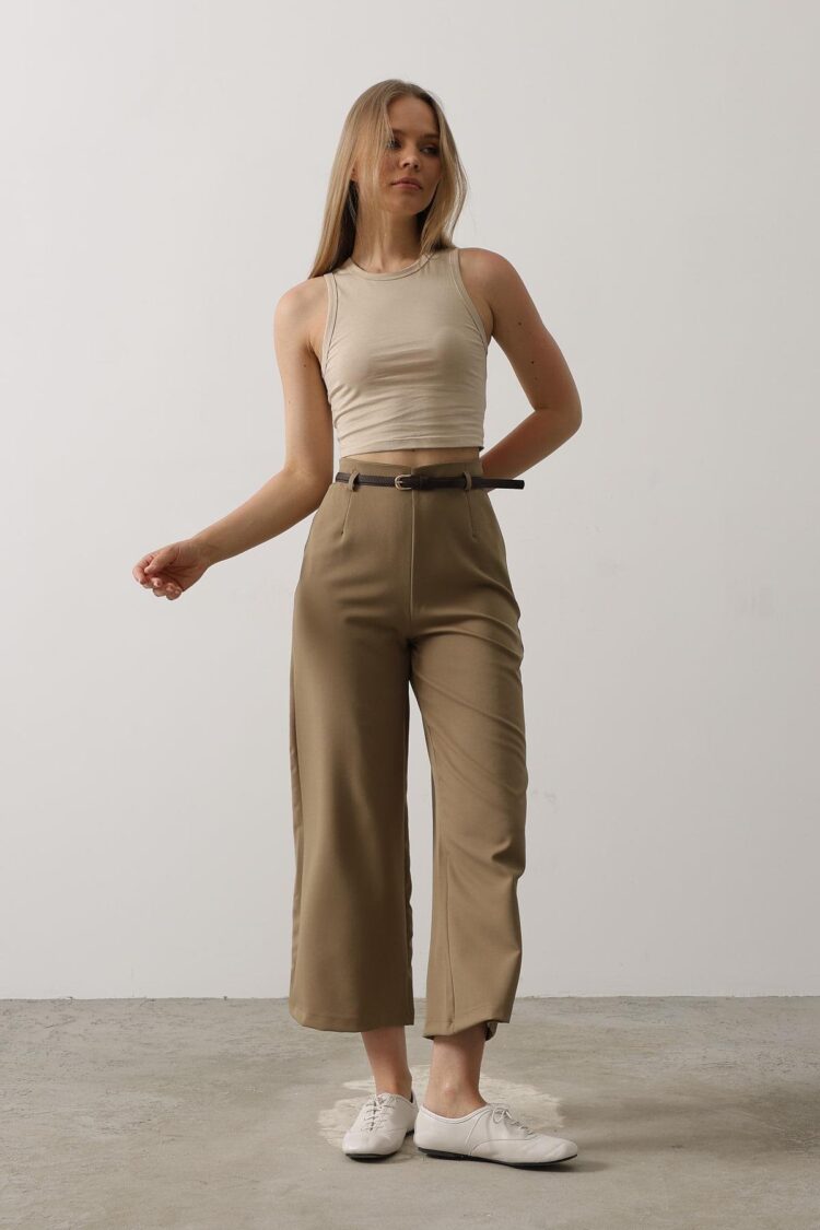 Belt Collar Detailed Pants