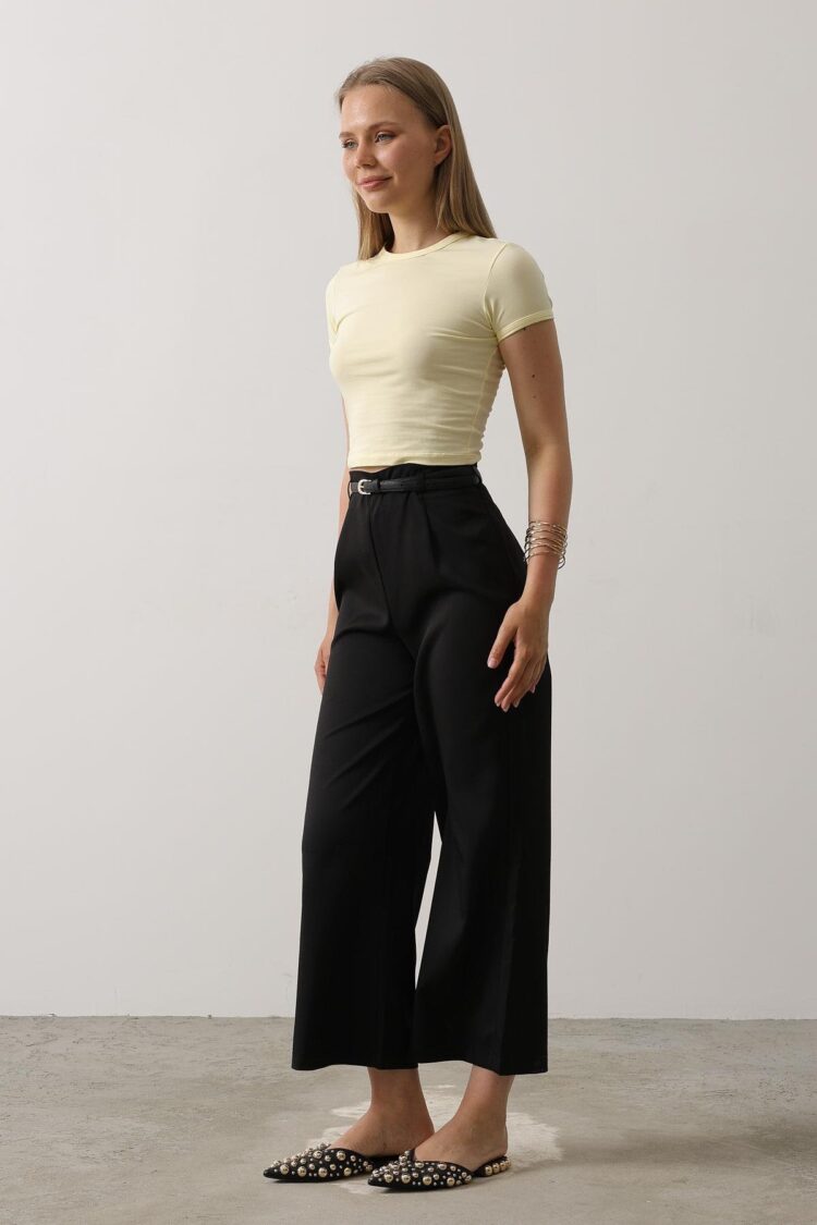 Belt Collar Detailed Pants