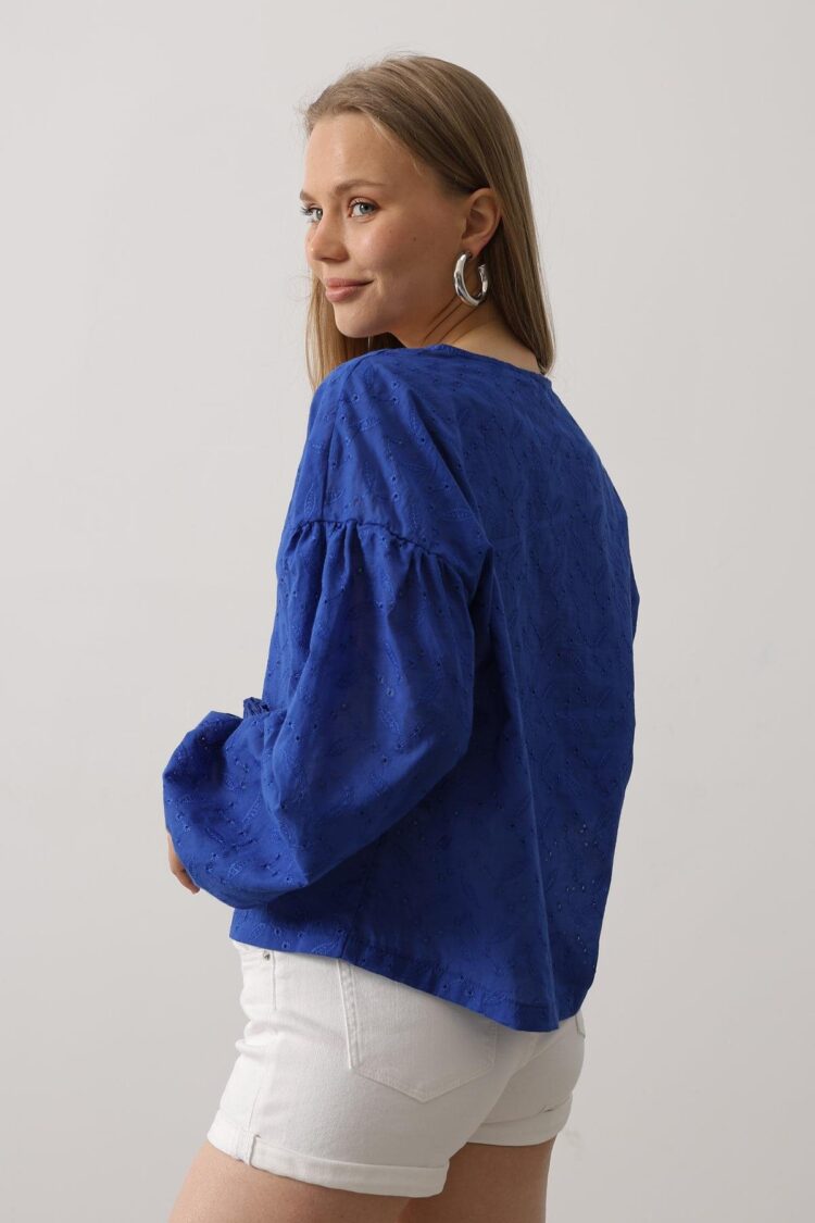 Heart Detailed Tie Embroidered Blouse - Saks
