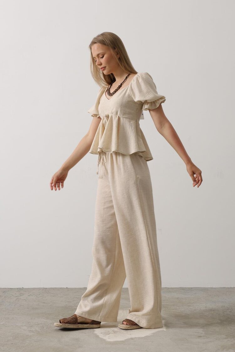 Half Balloon Sleeve Set With Bow