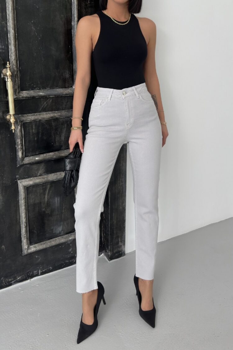 Seamless Leg Mom Fit Jeans - Brand: XLove - Women's Clothing Wholesale - Globality Store